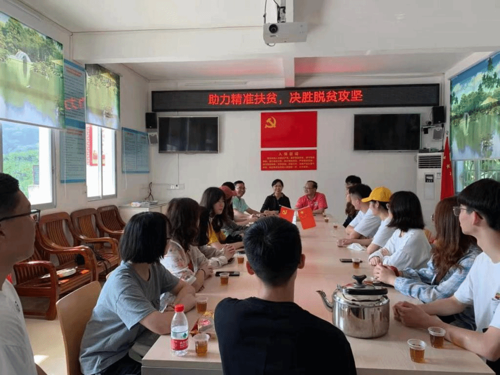巨乳熟女