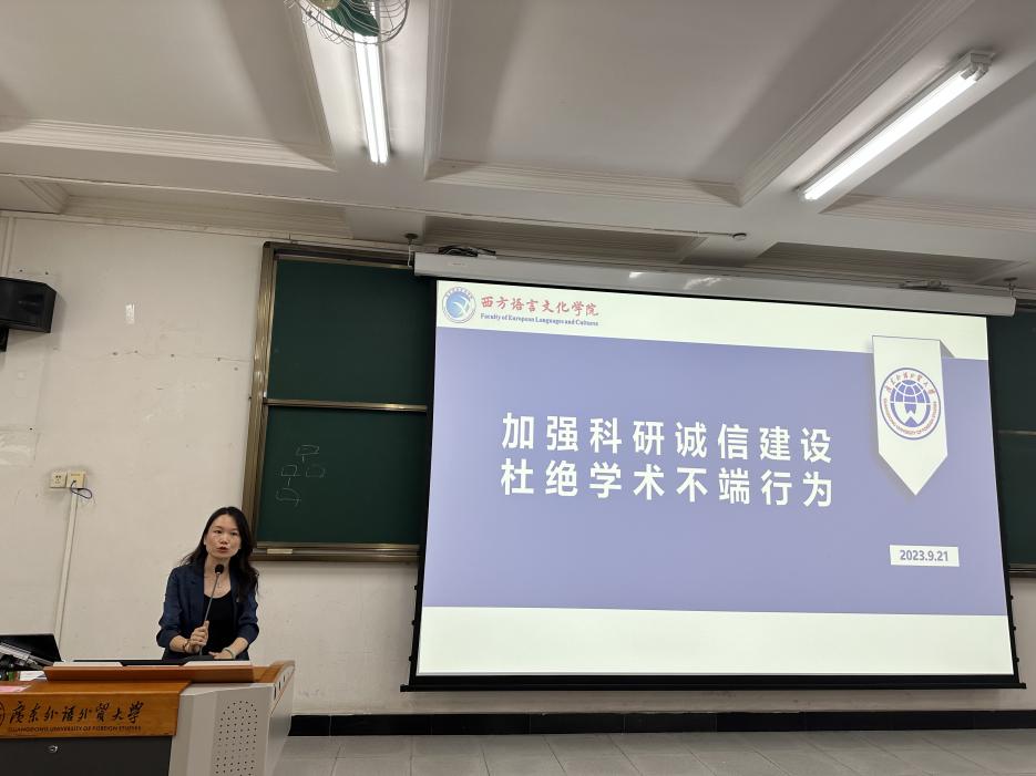 巨乳熟女