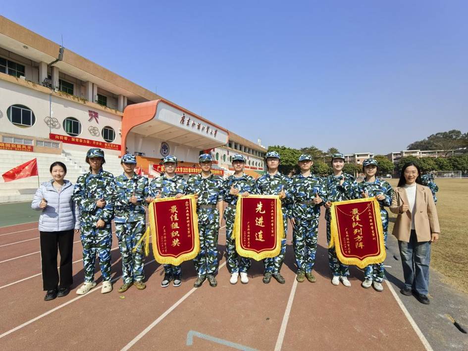 0060d606aac73730b79223f227d2f72 巨乳熟女