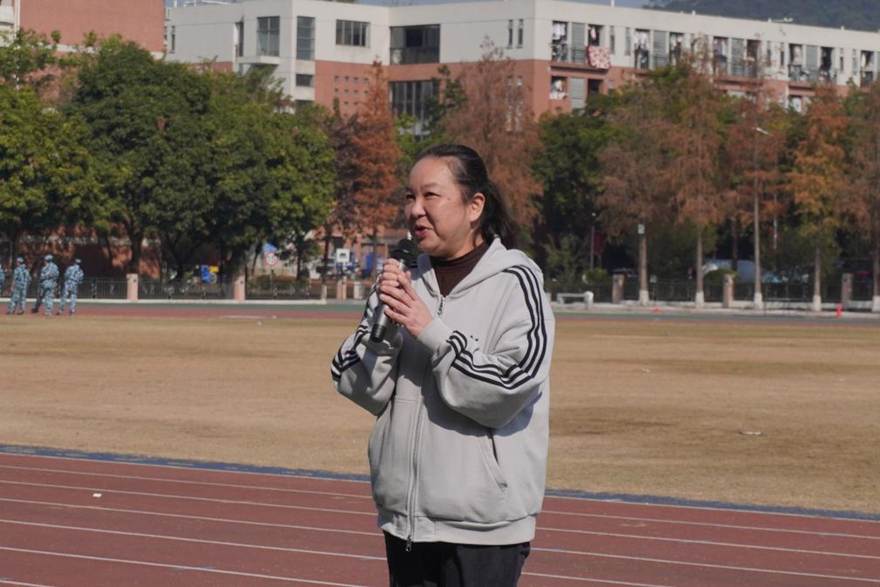 DSC04526 巨乳熟女