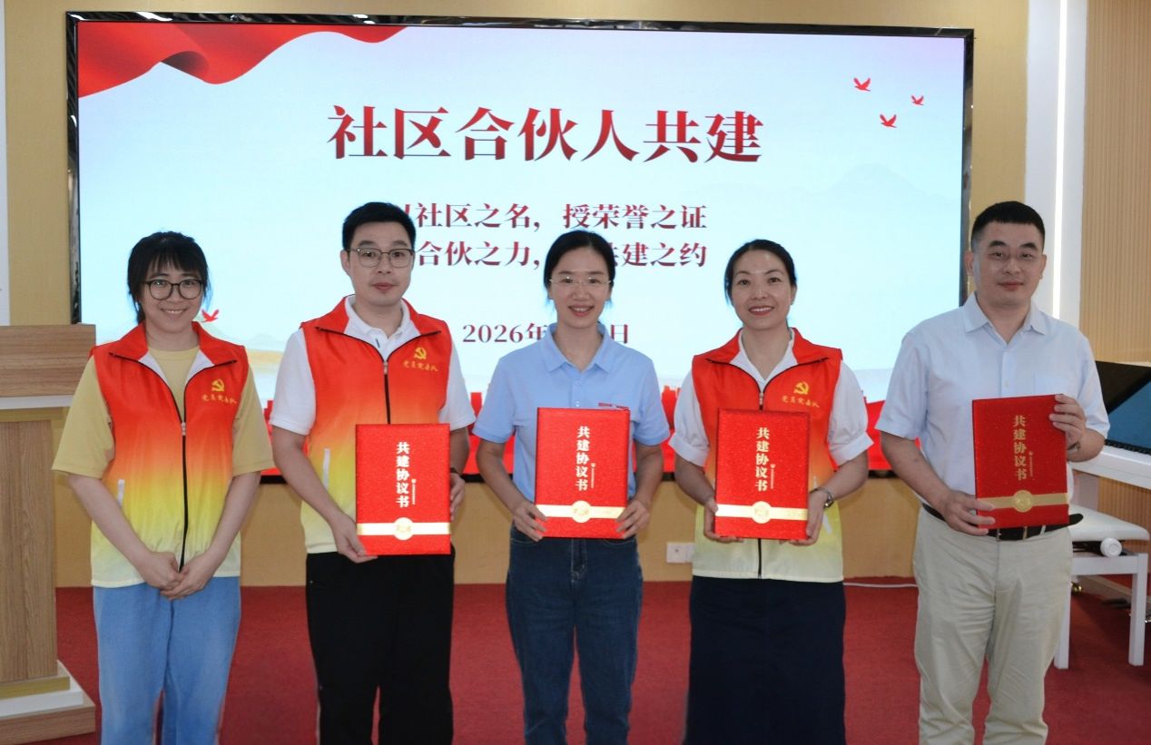 巨乳熟女